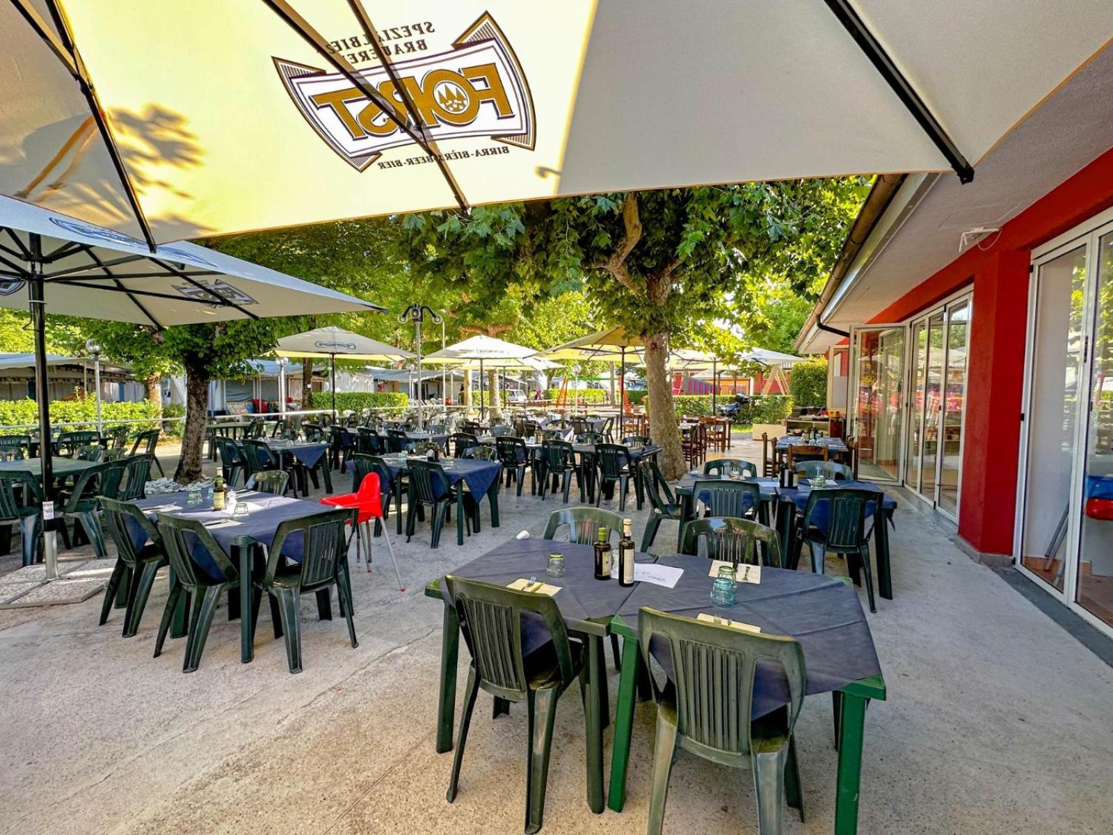 Sereno Camping Holiday Moniga del Garda Luaran gambar