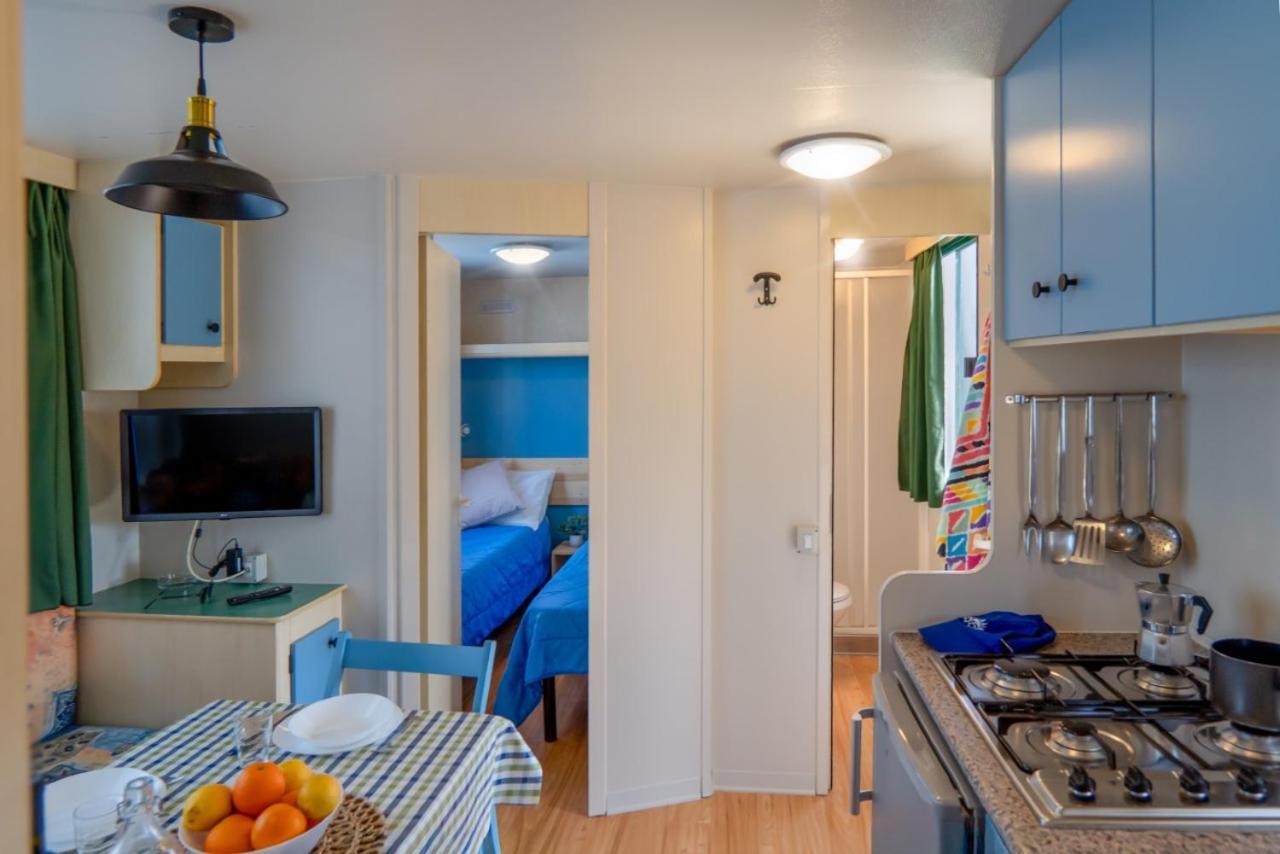 Sereno Camping Holiday Moniga del Garda Luaran gambar